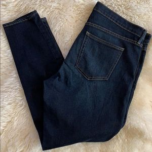 Gap Authentic True Skinny Dark Indigo Jeans